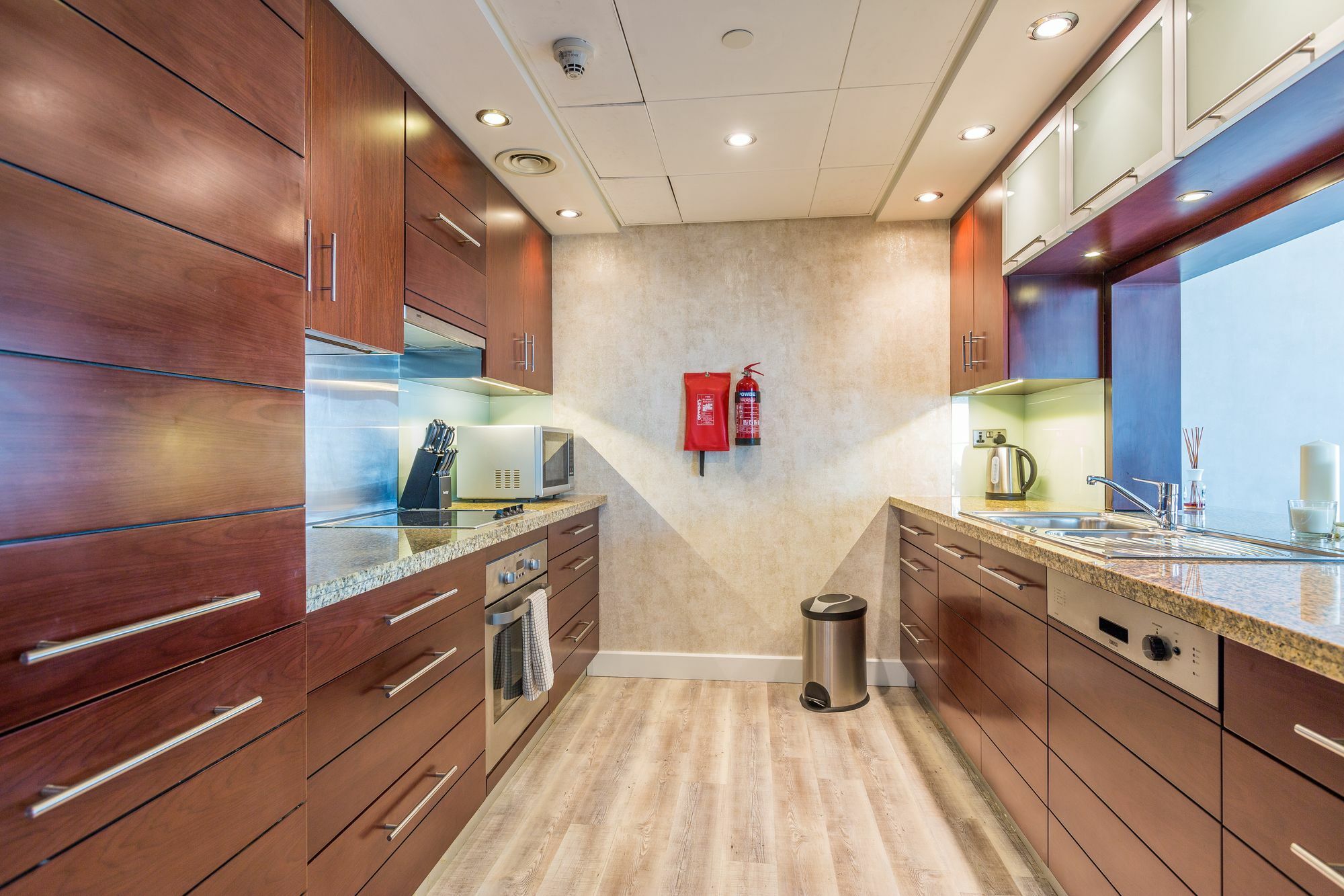Boutique Living - Burj Views Downtown Dubai Apartment Екстериор снимка